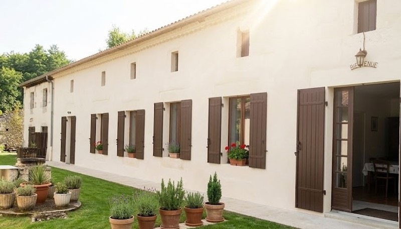 Maison 9 pièces 195 m² · à Orignolles · 195 m² · 189 566 €