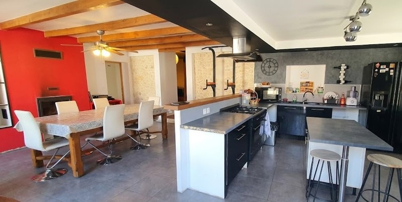 Vente Maison ORIGNOLLES - 9 pièces -195 m² - (17210)