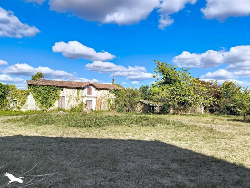 Vente Maison MONTLIEU LA GARDE - 5 pièces -193 m² - (17210)