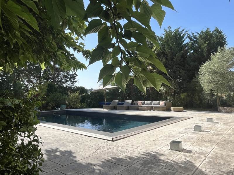 Vente Maison LE CASTERA - 8 pièces -270 m² - (31530)