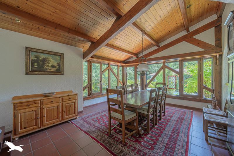 Maison 6 pièces 188 m² · à La Salvetat-Saint-Gilles · 188 m² · 410 000 €