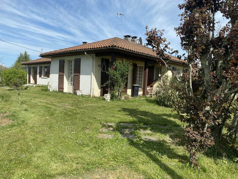 Vente Maison BAZAS - 8 pièces -215 m² - (33430)
