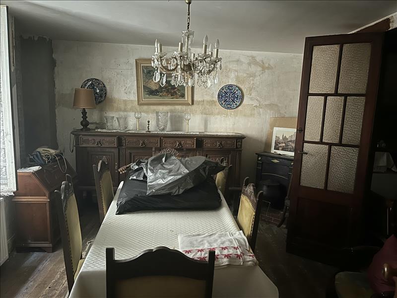 Vente Maison BAZAS - 9 pièces -186 m² - (33430)