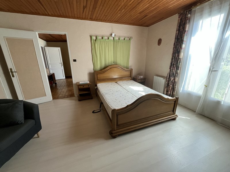 Vente Maison SIGALENS - 5 pièces -158 m² - (33690)