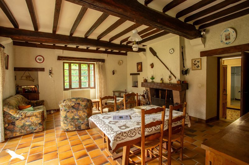 Vente Maison BAZAS - 8 pièces -185 m² - (33430)