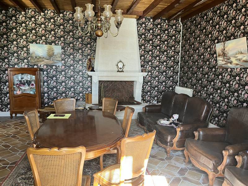 Vente Maison SIGALENS - 5 pièces -165 m² - (33690)