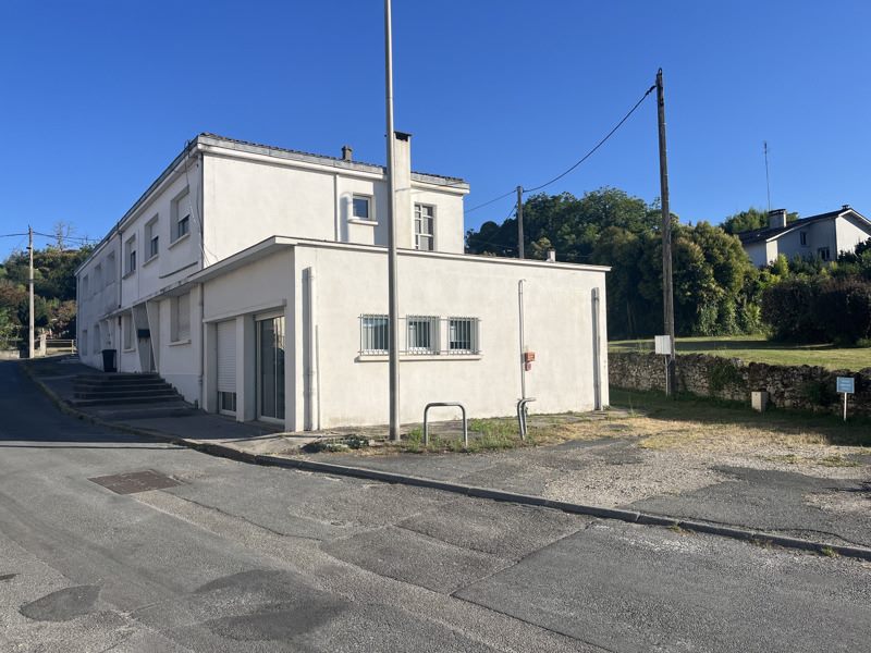 Vente Maison BAZAS - 11 pièces -215 m² - (33430)