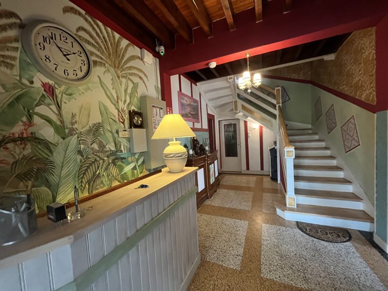 Vente Maison GOUALADE - 14 pièces -450 m² - (33840)