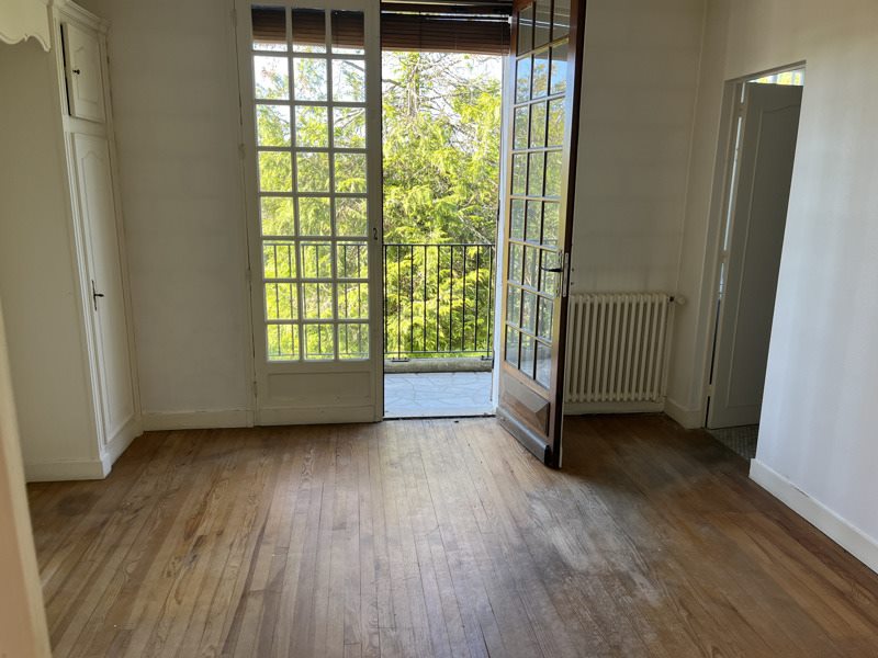 Vente Maison BAZAS - 9 pièces -197 m² - (33430)