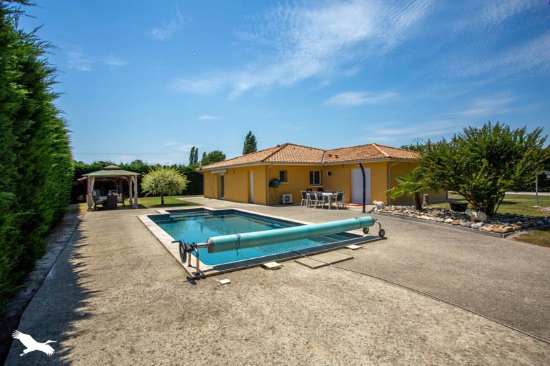 Vente Maison COURS LES BAINS - 6 pièces -142 m² - (33690)