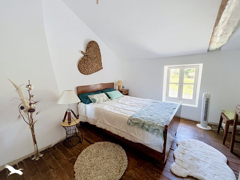 Vente Maison UZESTE - 8 pièces -249 m² - (33730)