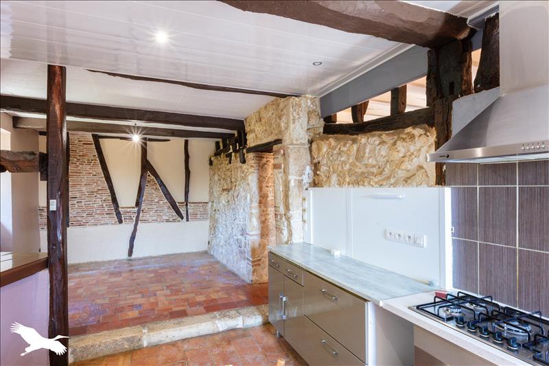 Vente Maison MAUVEZIN - 9 pièces -268 m² - (32120)