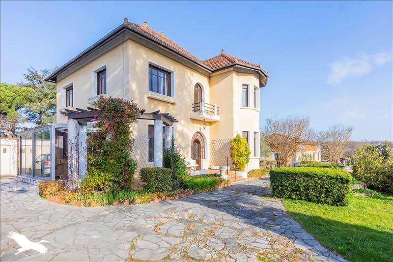 Vente Maison SARAMON - 7 pièces -216 m² - (32450)