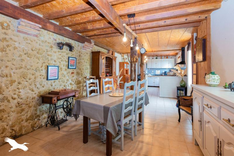 Vente Maison CRASTES - 4 pièces -162 m² - (32270)
