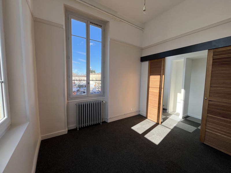 Vente Appartement CASTELSARRASIN - 3 pièces -80 m² - (82100)