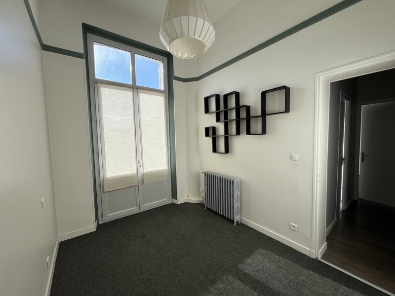 Vente Appartement CASTELSARRASIN - 3 pièces -80 m² - (82100)
