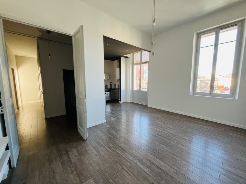 Vente Appartement CASTELSARRASIN - 3 pièces -80 m² - (82100)