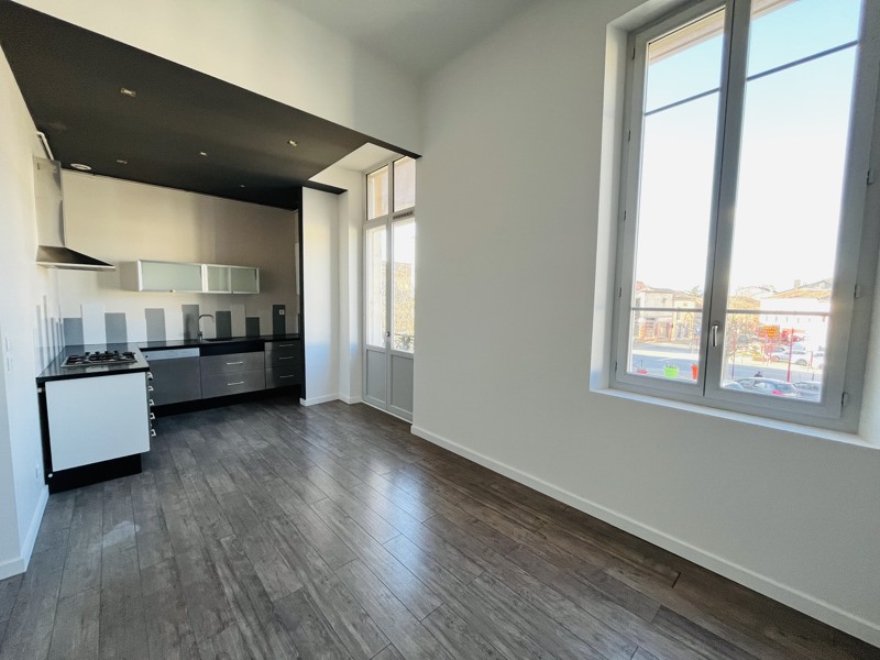 Vente Appartement CASTELSARRASIN - 3 pièces -80 m² - (82100)
