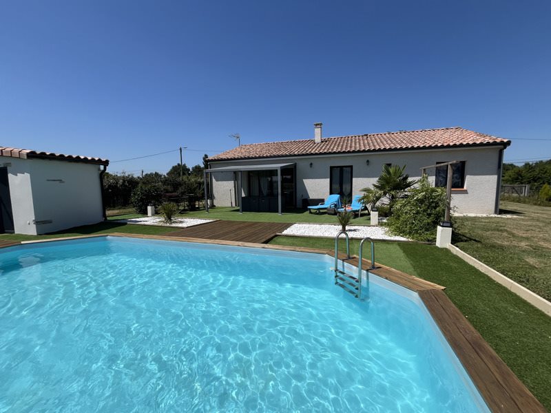 Vente Maison CASTELSARRASIN - 5 pièces -119 m² - (82100)