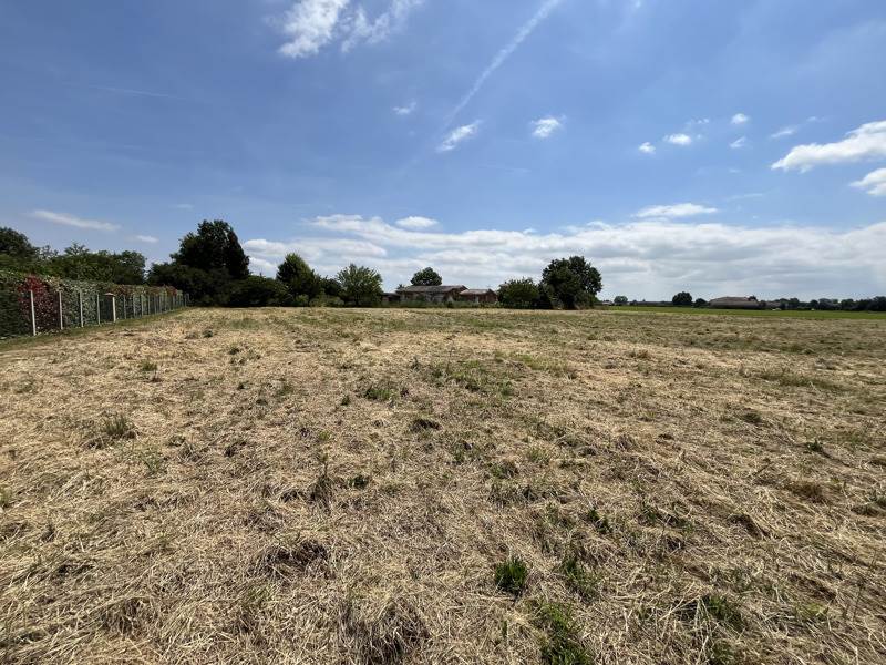 Vente Terrain CASTELSARRASIN - -2796 m² - (82100)