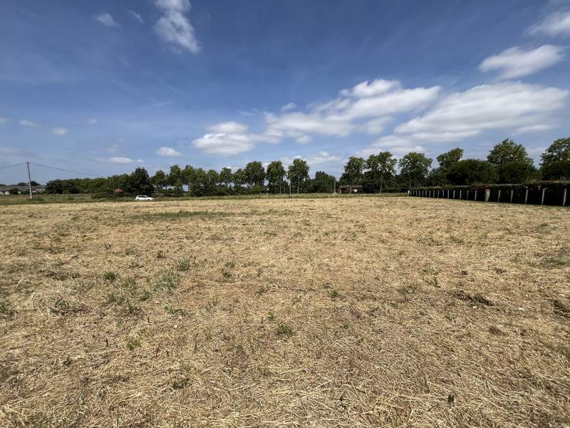 Vente Terrain CASTELSARRASIN - -20886 m² - (82100)
