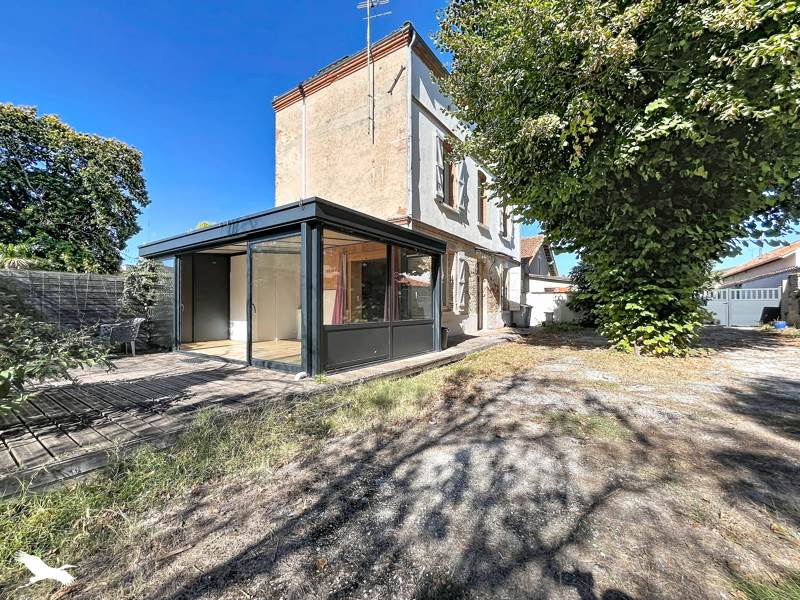 Vente Maison Castelsarrasin - 5 pièces -125 m² - (82100)