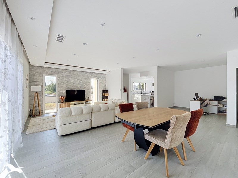 Vente Maison Castelsarrasin - 4 pièces -132 m² - (82100)