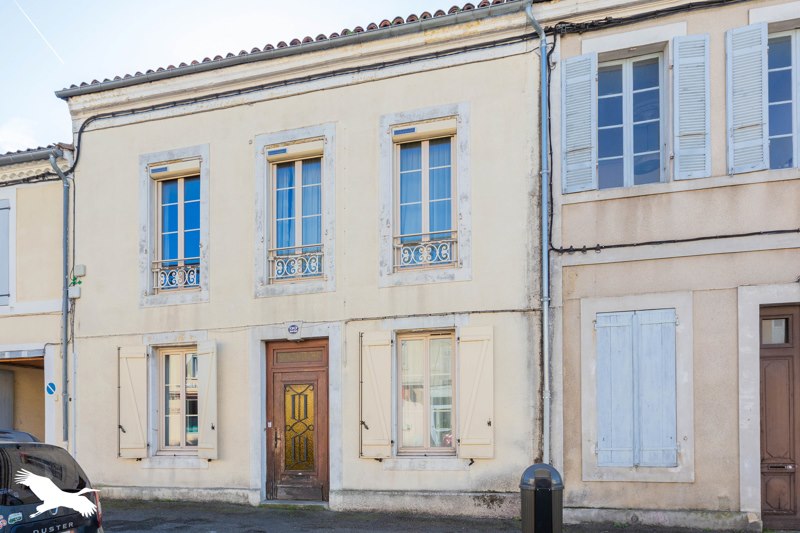 Vente Maison AUCH - 7 pièces -180 m² - (32000)