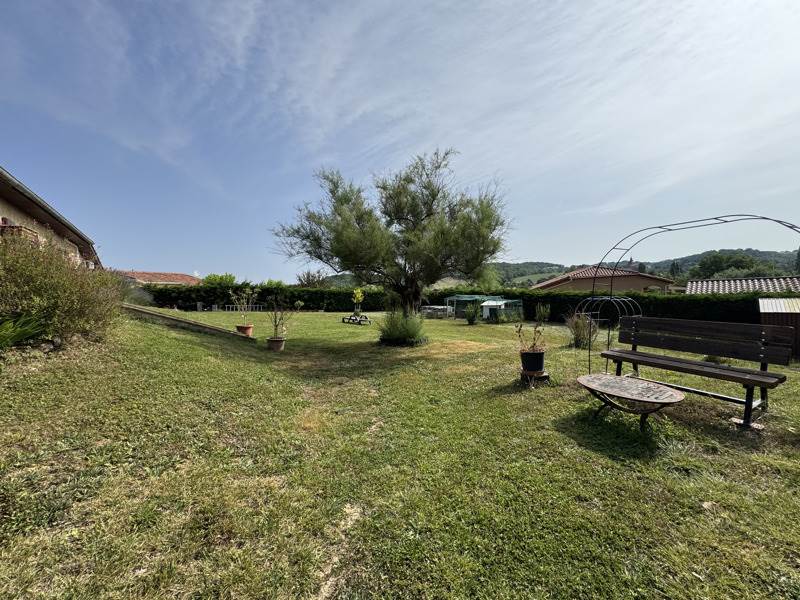 Vente Maison PESSAN - 6 pièces -166 m² - (32550)