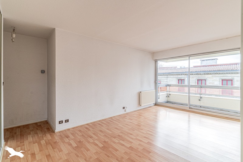 Vente Appartement BORDEAUX - 2 pièces -35 m² - (33000)
