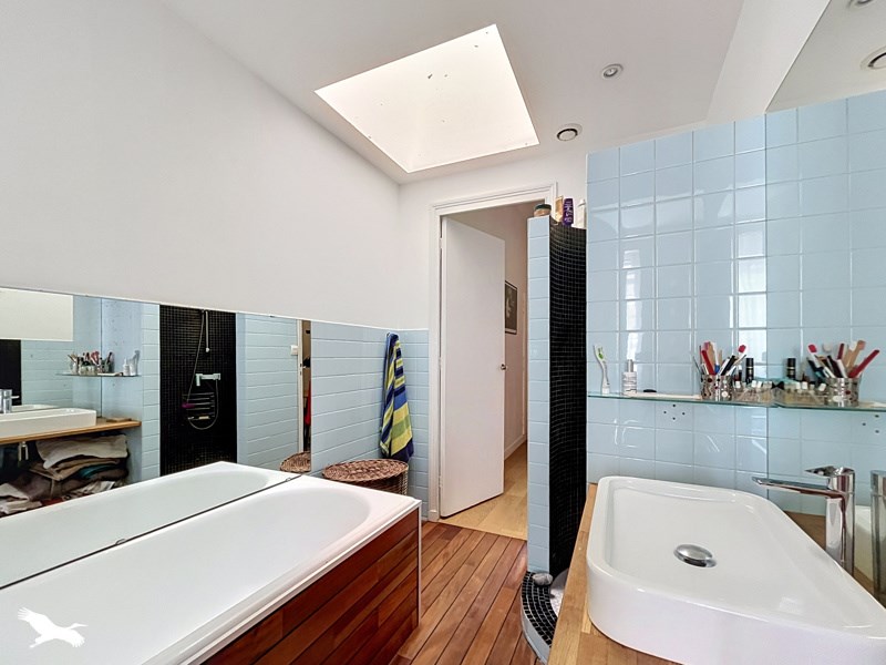 Vente Maison BORDEAUX - 7 pièces -172 m² - (33000)