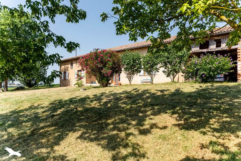 Vente Maison COUTURES - 5 pièces -151 m² - (82210)