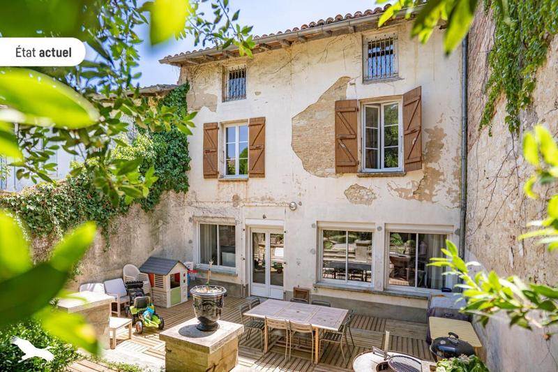 Vente Maison BEAUMONT DE LOMAGNE - 7 pièces -240 m² - (82500)