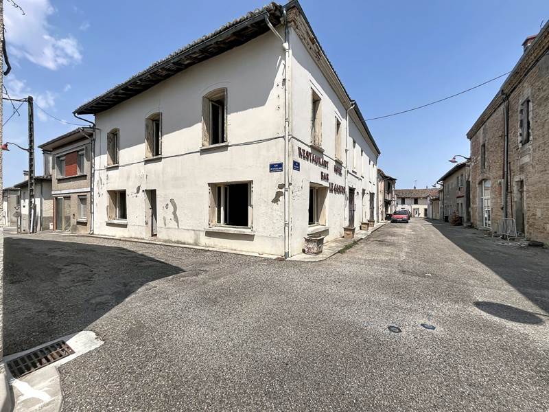 Vente Maison LAVIT - 6 pièces -310 m² - (82120)