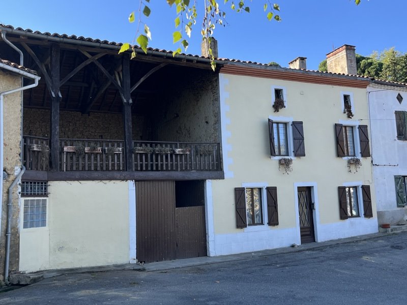 Vente Maison ST MICHEL - 5 pièces -120 m² - (31220)