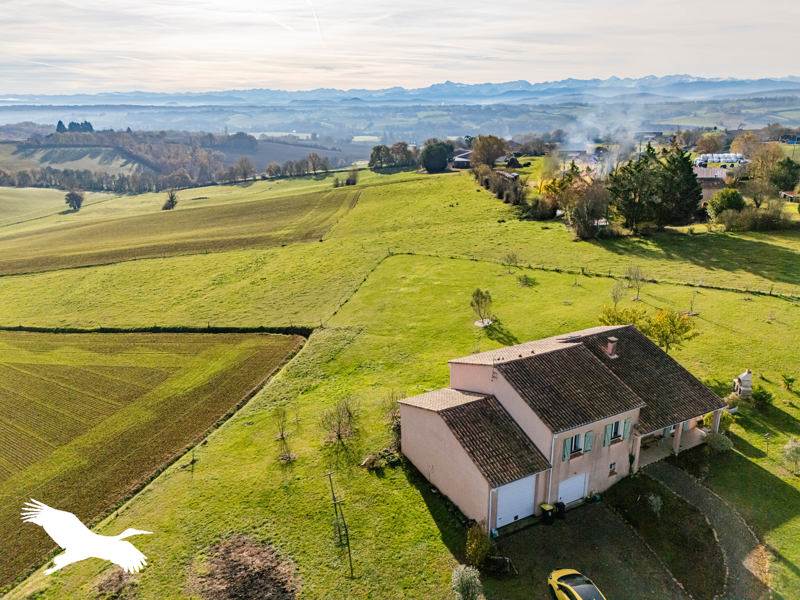 Vente Maison LUSSAN ADEILHAC - 6 pièces -153 m² - (31430)