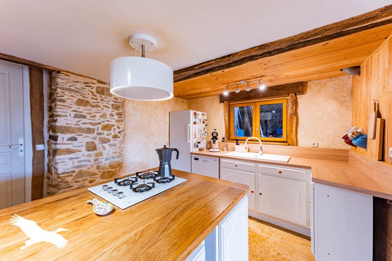Vente Maison MONTCLAR DE COMMINGES - 8 pièces -234 m² - (31220)