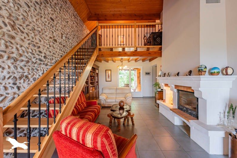 Vente Maison MONDAVEZAN - 10 pièces -266 m² - (31220)