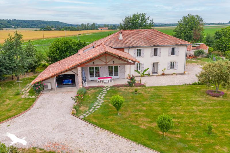 Vente Maison MONDAVEZAN - 10 pièces -266 m² - (31220)