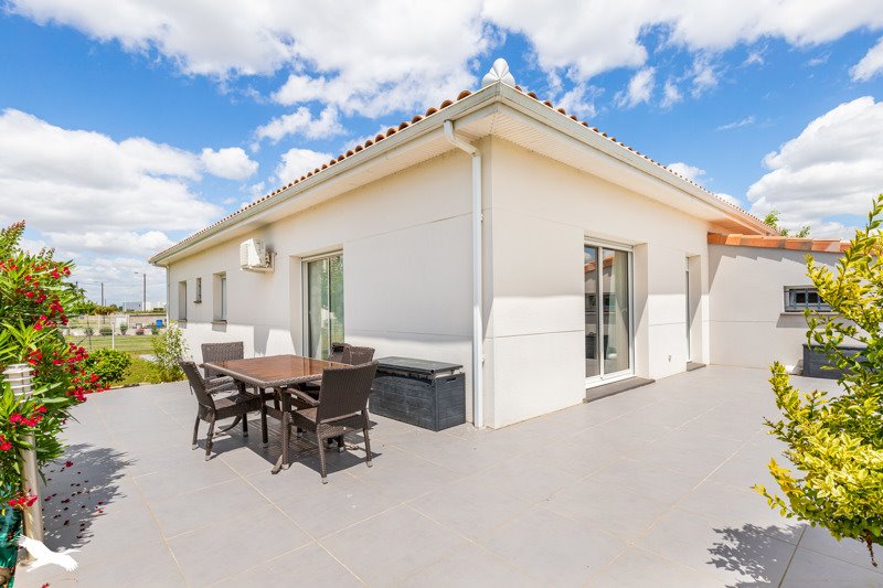 Vente Maison CARBONNE - 5 pièces -140 m² - (31390)