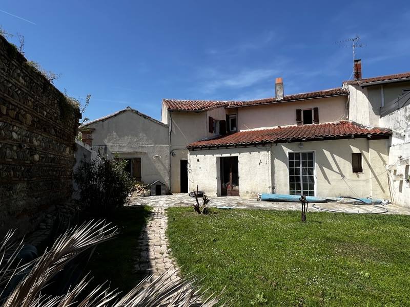 Vente Maison CARBONNE 31390 6 pièces - 157 m²