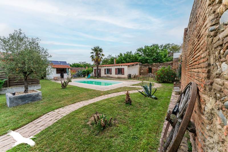 Vente Maison CARBONNE - 6 pièces -157 m² - (31390)
