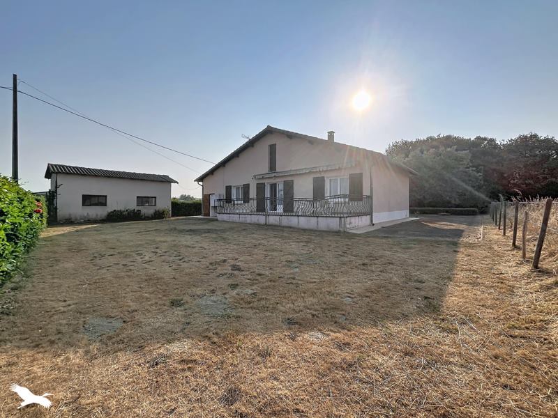 Vente Maison ST JULIEN SUR GARONNE - 4 pièces -83 m² - (31220)