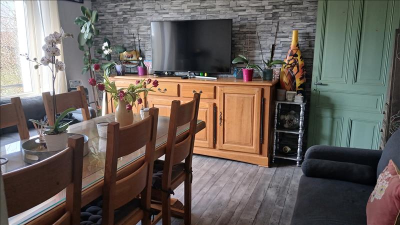 Vente Maison CHALUS - 6 pièces -140 m² - (87230)