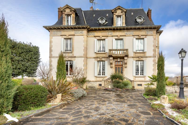 Vente Maison AIXE SUR VIENNE - 8 pièces -321 m² - (87700)