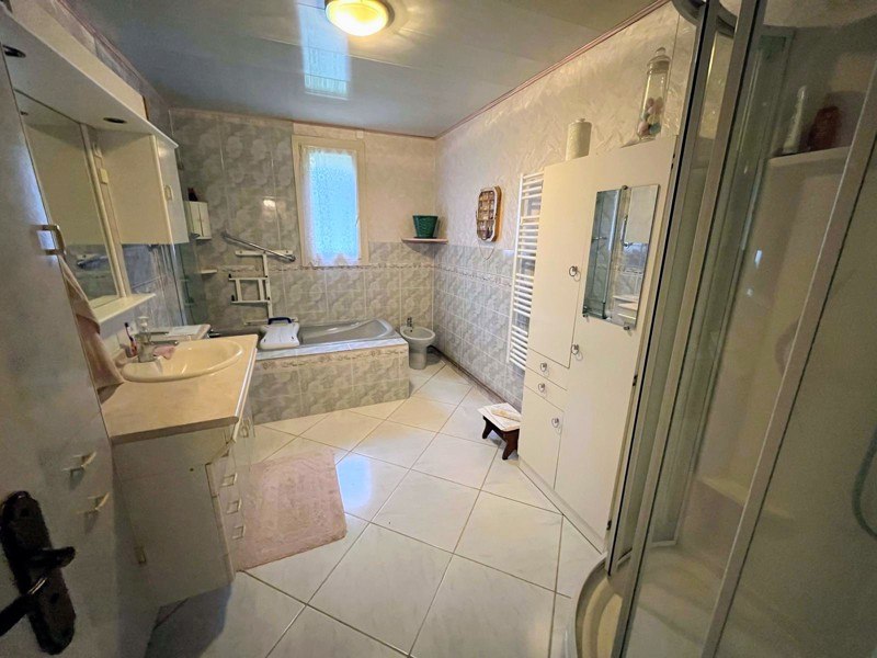 Vente Maison AIXE SUR VIENNE - 5 pièces -150 m² - (87700)