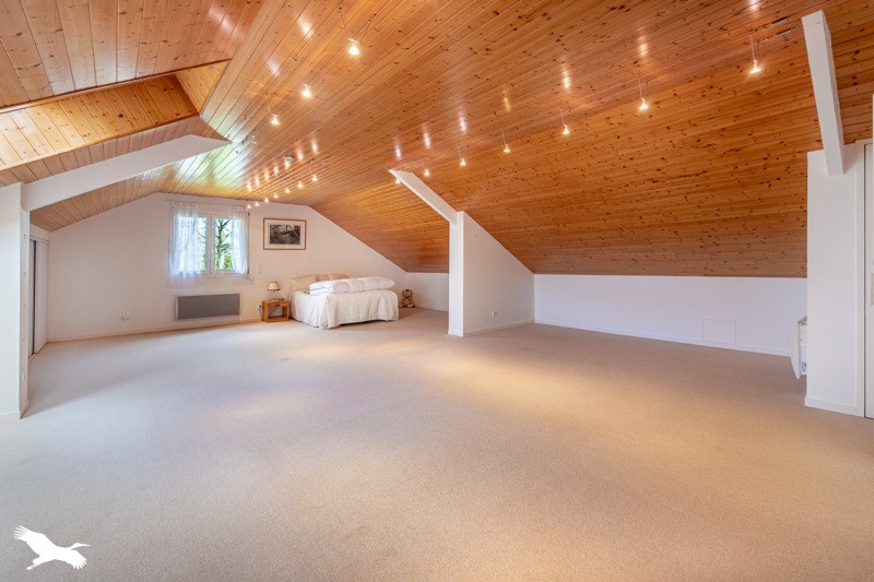 Vente Maison ST VICTURNIEN - 7 pièces -255 m² - (87420)