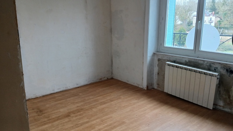 Vente Maison ST VICTURNIEN - 6 pièces -115 m² - (87420)