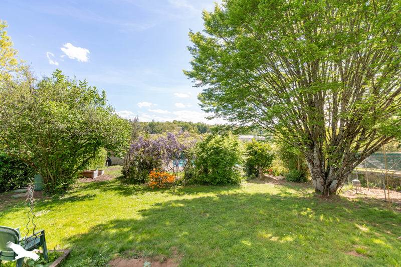 Vente Maison AIXE SUR VIENNE - 8 pièces -233 m² - (87700)
