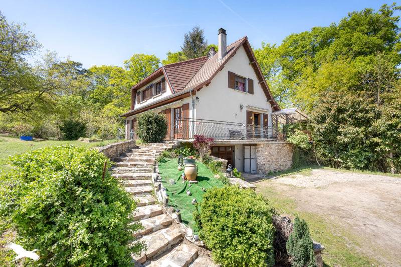 Vente Maison ST YRIEIX SOUS AIXE - 7 pièces -180 m² - (87700)
